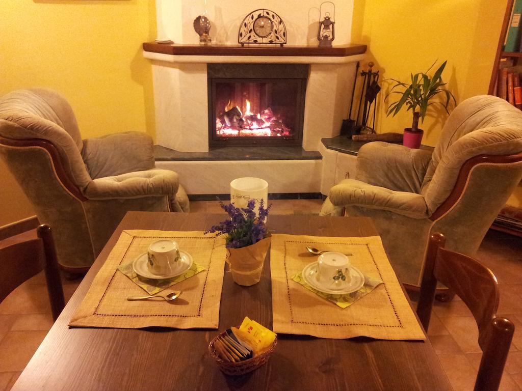 Osteria Da Cesare E Locanda Кастель-Сан-П'єтро-Терме Екстер'єр фото